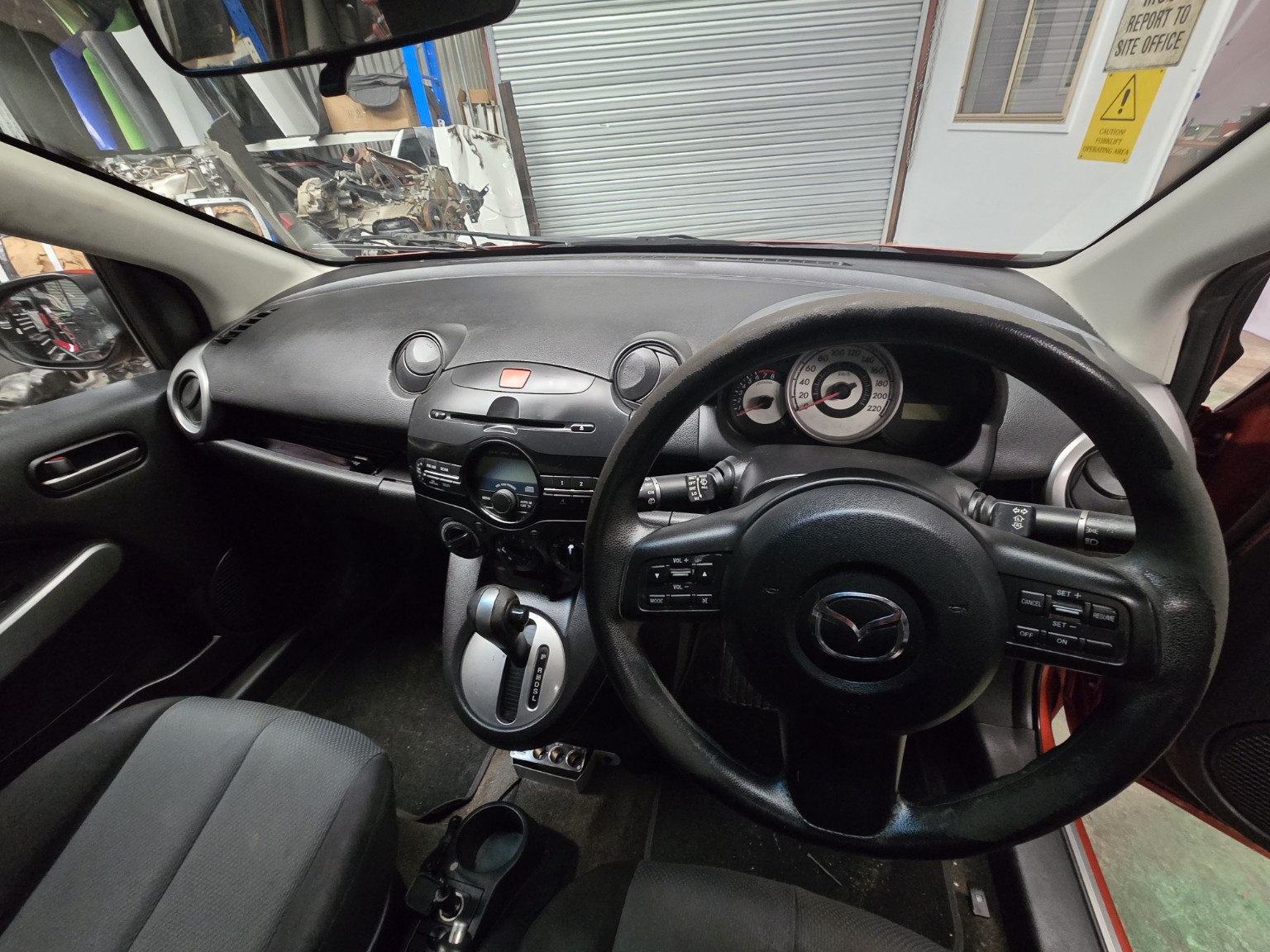 2010 Mazda 2 Automatic Hatchback for sale in Capalaba Brisbane – photo 5