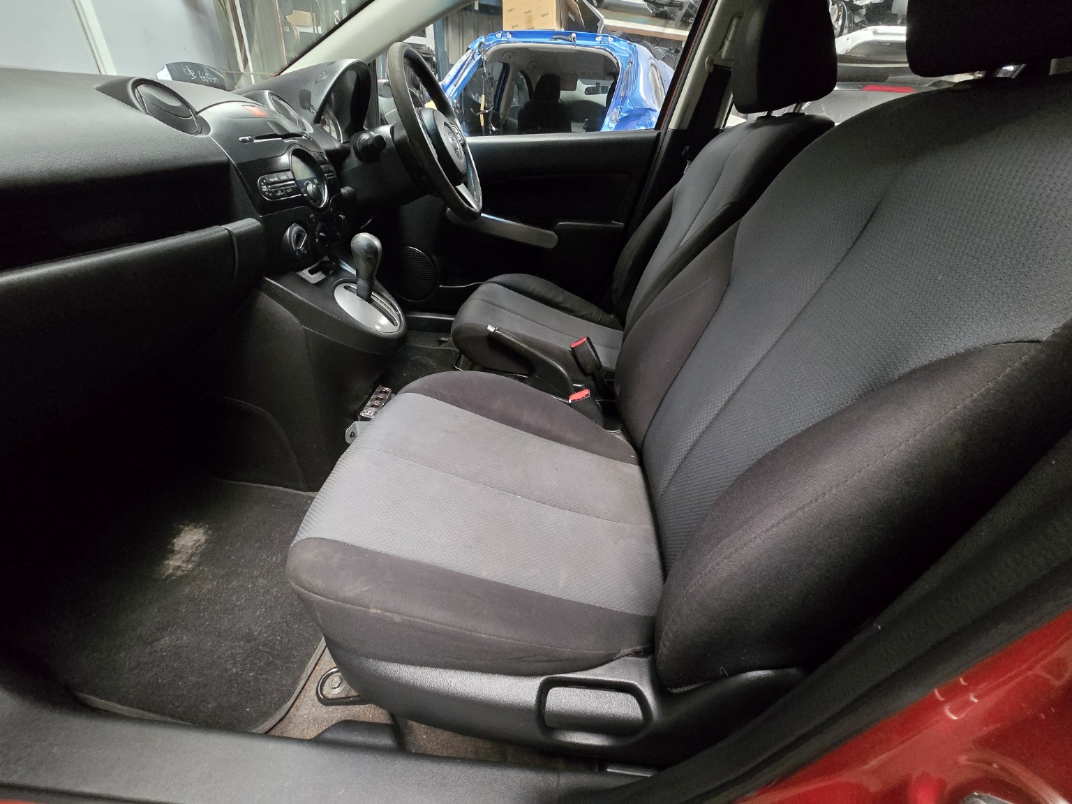2010 Mazda 2 Automatic Hatchback for sale in Capalaba Brisbane – photo 7